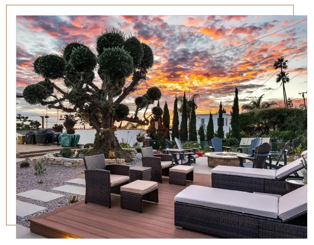 Palos Verdes Estates backyard hardscape by DECOMA Industries